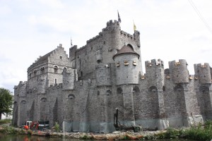 IMG_9177 Ghent Castle—missing a few chips off the old block.