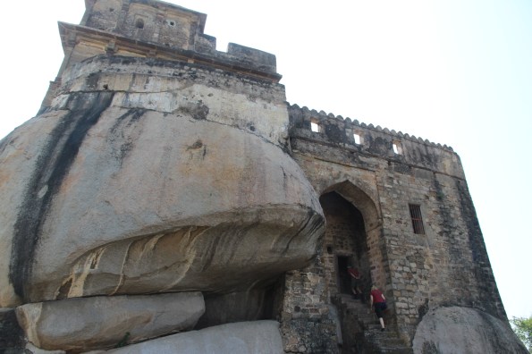 Madan Mahal on rock