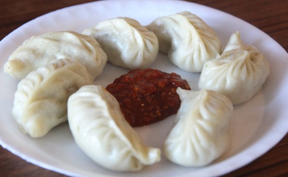 Momos