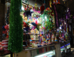 Party decorations, Tehran&nbsp;bazaar