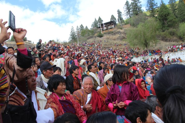 Thousands attend the Paro Festival