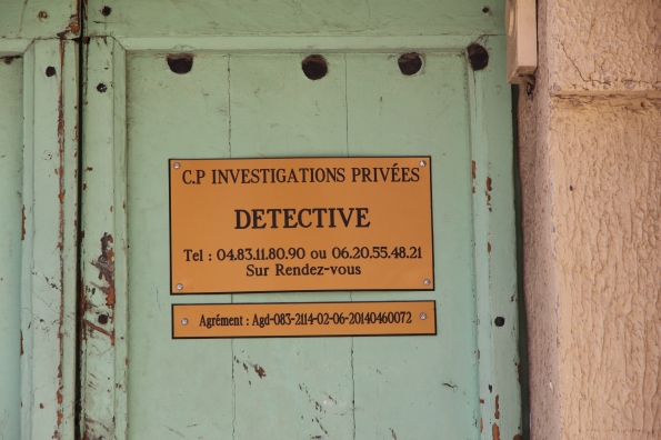 Detective sign