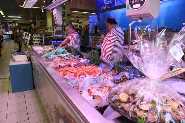 Seafood counter