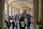 crowds in the&nbsp;Louvre