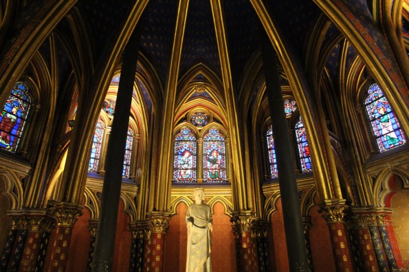 Sainte-Chapelle ground floor windows