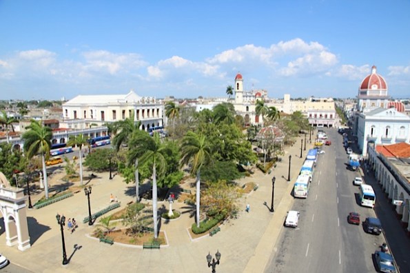 Park in front of Ferrer Palace