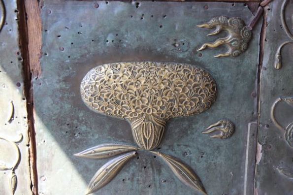 Door detail at Bibi Ka Maqbara