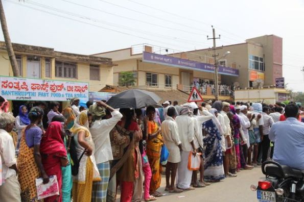 Bank queues in India