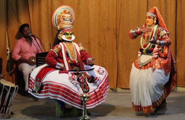 Kathakali performance—Lalitha approaches Jayantha