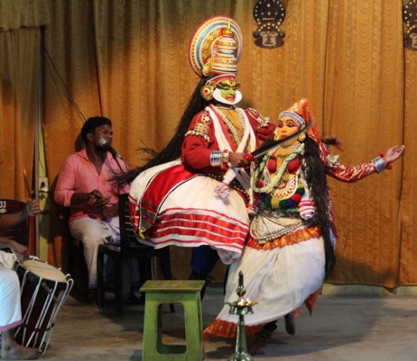 Kathakali dancers—Jayantha cuts off Lalitha's breasts