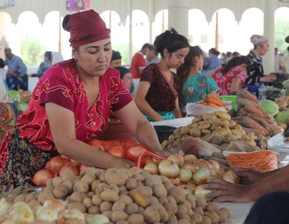 Selling vegetables, Kazakhstan