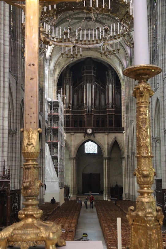 View to organ, Saint-Denis
