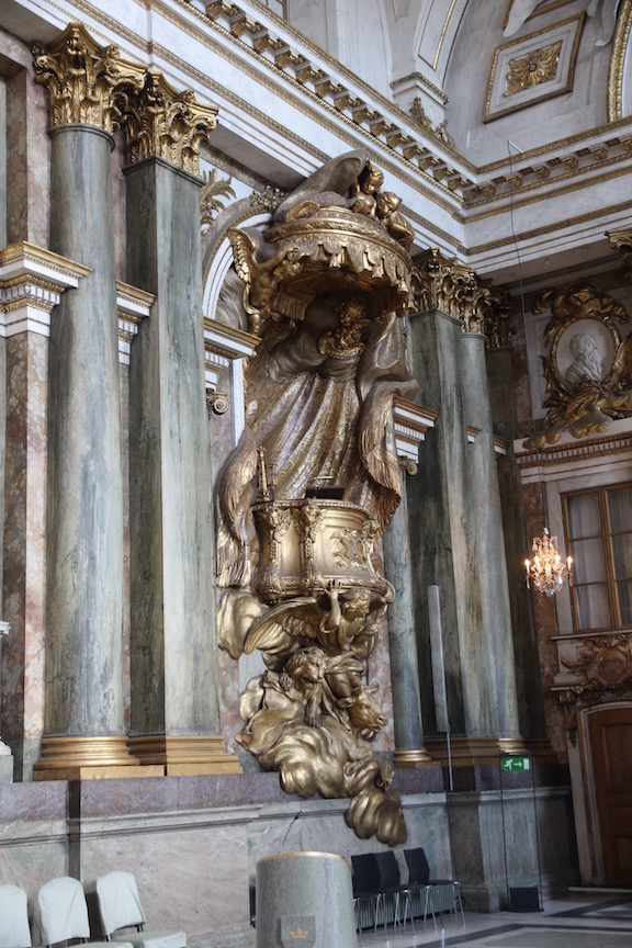 Stockholm Royal Palace, chapel pulpit