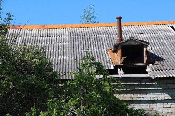 Skrunda-1, Latvia, old roof