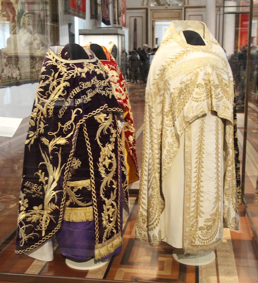 Liturgical vestments
