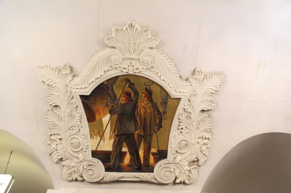 Art in Kievskaya station, Moscow