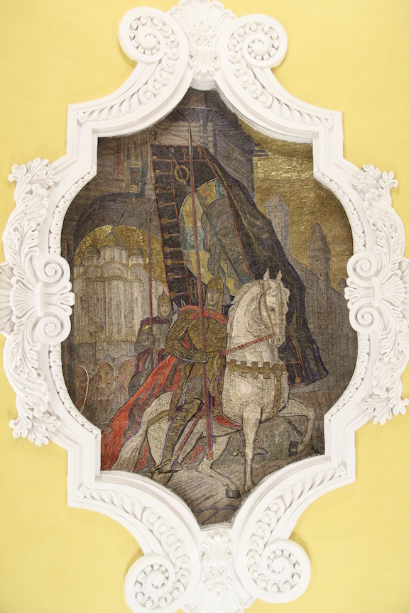 Art at Komsomolskaya station, Moscow