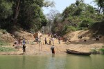 Laundry day at the Comoé&nbsp;River