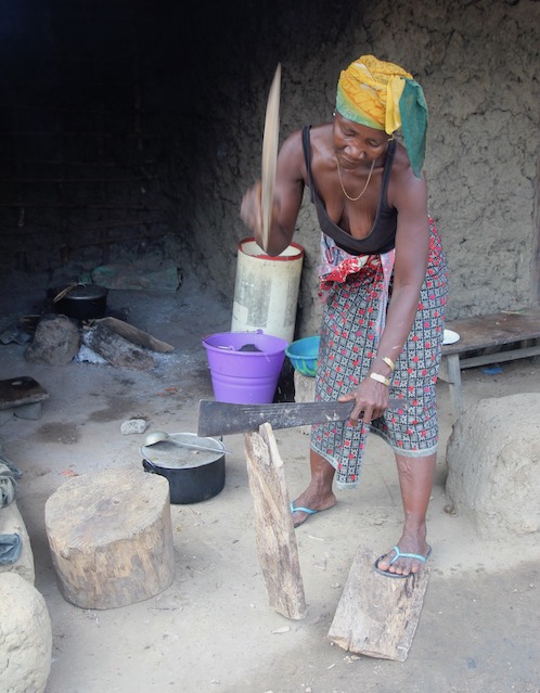 Splitting wood, Sierra Leone