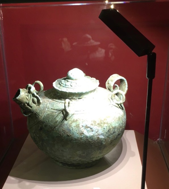 Bronze kettle, Vietnam
