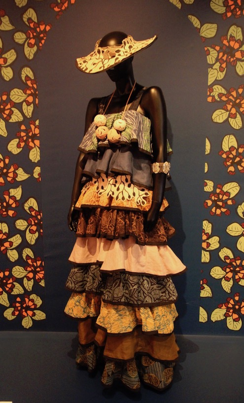 Legacy dress and accessories