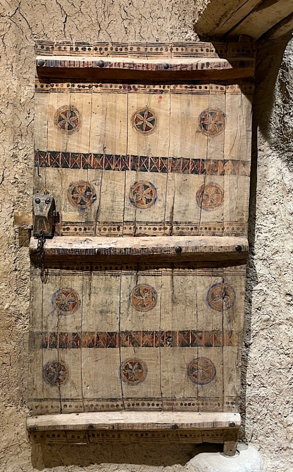 Masmak Fort door with circles